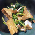 とるり's cooksnap of when they made 厚揚げとほうれん草のオイスター炒め.