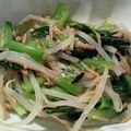 かいandこうママ's cooksnap of when they made 小松菜・なめ茸・モヤシのおひたし.