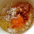 みゆwaco 's cooksnap of when they made 簡単!!1分で出来るしらす卵丼.