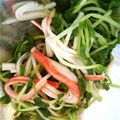 ＊minco＊'s cooksnap of when they made ❀お弁当に❀豆苗とカニカマのおひたし.