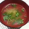 eiyoushi's cooksnap of when they made ネギと三つ葉の中華スープ.