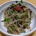 moriemo's cooksnap of when they made モヤシの梅、塩コンブ和え.