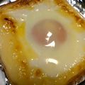 ぱんだーけいちゃん's cooksnap of when they made マヨチーズ☆目玉トースト.