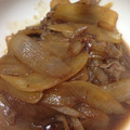pesdaisuki's cooksnap of when they made 簡単・牛切り落とし肉と玉葱の牛丼.