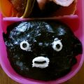 nekowahaha's cooksnap of when they made 簡単過ぎる☆Suicaキャラ弁おにぎり.