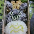 Linessa's cooksnap of when they made トトロ弁当…♩.