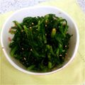 misa326's cooksnap of when they made 超簡単！春菊のおひたし.