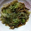 fxoxo's cooksnap of when they made レタスと舞茸とにんにくのお醤油炒め！.