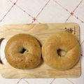 かおり44's cooksnap of when they made 白神こだま酵母で全粒粉入りベーグル.