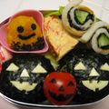 39rainbow's cooksnap of when they made ✿おにぎり⇒ハロウィン弁当✿（キャラ弁）.