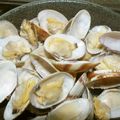 Satoco❋'s cooksnap of when they made 材料三つ！コクあり♪あさりのバター酒蒸し.
