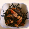 とまとま１０'s cooksnap of when they made ひじきとお豆の炊いたん(煮物)　どすぇ.