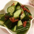 ふ〜あちゃん's cooksnap of when they made 簡単 梅きゅうり.