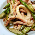 ♪gACha♪'s cooksnap of when they made イカとアスパラの炒め～☆.