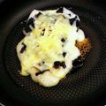 tatukuri's cooksnap of when they made おもち消費にも！超簡単もちピザ♡.