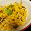 サトモユリア's cooksnap of when they made しめじとコーンのマヨ炒め.