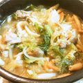 BYU's cooksnap of when they made ブラックうどん♪ごま味噌煮込みうどん鍋♨.