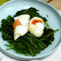 tommysammy's cooksnap of when they made ほうれん草ととろりん半熟卵の和風温サラダ.