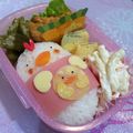 うっちゃん❤'s cooksnap of when they made キャラ弁に☆簡単にわとり親子おにぎり♪.