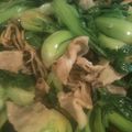 1035's cooksnap of when they made チンゲンサイとシメジの炒め物.