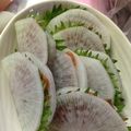 つよし36's cooksnap of when they made 太らないおつまみ。大根のたたき梅サンド.