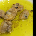pen8pen's cooksnap of when they made 簡単！アサリとホタテのアヒージョ.