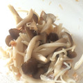 miyapera's cooksnap of when they made 簡単♪しめじと、えのきの梅肉和え！.