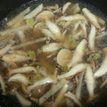 sakuradesu's cooksnap of when they made 相性ぴったり★大根としめじの中華スープ.