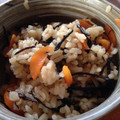 太郎と花子と私's cooksnap of when they made **簡単　ひじきごはん**.