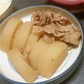 猿の嫁's cooksnap of when they made ಌ⊱:＊豚バラと大根の煮物＊:⊰ಌ.