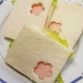 kaori5548's cooksnap of when they made お花見✿簡単！桜のサンドイッチ✿.