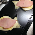 tokopink's cooksnap of when they made ハムとチーズのたい焼き.