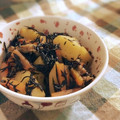 ♥ゆみ♥'s cooksnap of when they made 和食の定番ひじき煮~☆じゃが芋入れたよ♪.