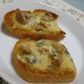 バカリャウ's cooksnap of when they made 胡桃＆ブルーチーズのトースト.