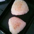 ちい～ちゃん's cooksnap of when they made 焼きおにぎり（麺つゆ）.