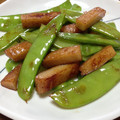 YUKIKI☆'s cooksnap of when they made 絹さやとさつま揚げのバター醤油炒め.