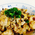 pinkduffy's cooksnap of when they made 鶏肉ときのこ炒め・炒り卵のせ.
