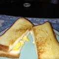 味魔女's cooksnap of when they made 蒸してふんわり☆美味しいパンの食べ方.