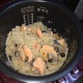 ふぅちゃん826's cooksnap of when they made 秋味♪鮭の炊き込みご飯.