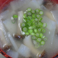 まっちゃんチャン　's cooksnap of when they made 相性ぴったり★大根としめじの中華スープ.