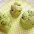 ふみぽよ✿'s cooksnap of when they made 葉っぱ形＊抹茶あんぱん.