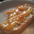 サーフブレイド's cooksnap of when they made クリームチーズとマーマレードのせ食パン♪.