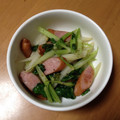 ニャゴママ's cooksnap of when they made ソーセージとセロリの葉のにんにく炒め.