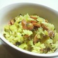 mmiRmyu's cooksnap of when they made ＊簡単＊コク深♪高菜のオイマヨ炒飯.