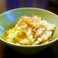 tomomani's cooksnap of when they made 鰹節が踊る♬♪　キャベツマヨ醤油おひたし.
