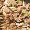 浩次ｗ's cooksnap of when they made 豚小間切れときのこ＊味噌炒め.