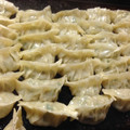 asianinaz's cooksnap of when they made 我が家の定番 餃子.