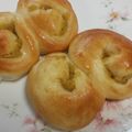 さまりん's cooksnap of when they made 手ごねでふんわり☆さつまいもクリームパン.