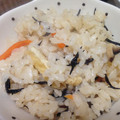 ムーミン谷のmee's cooksnap of when they made 味付け不要♪簡単炊き込みごはん.