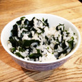 ミロヒンコ's cooksnap of when they made 旬の生ワカメを使って☆ワカメご飯☆.